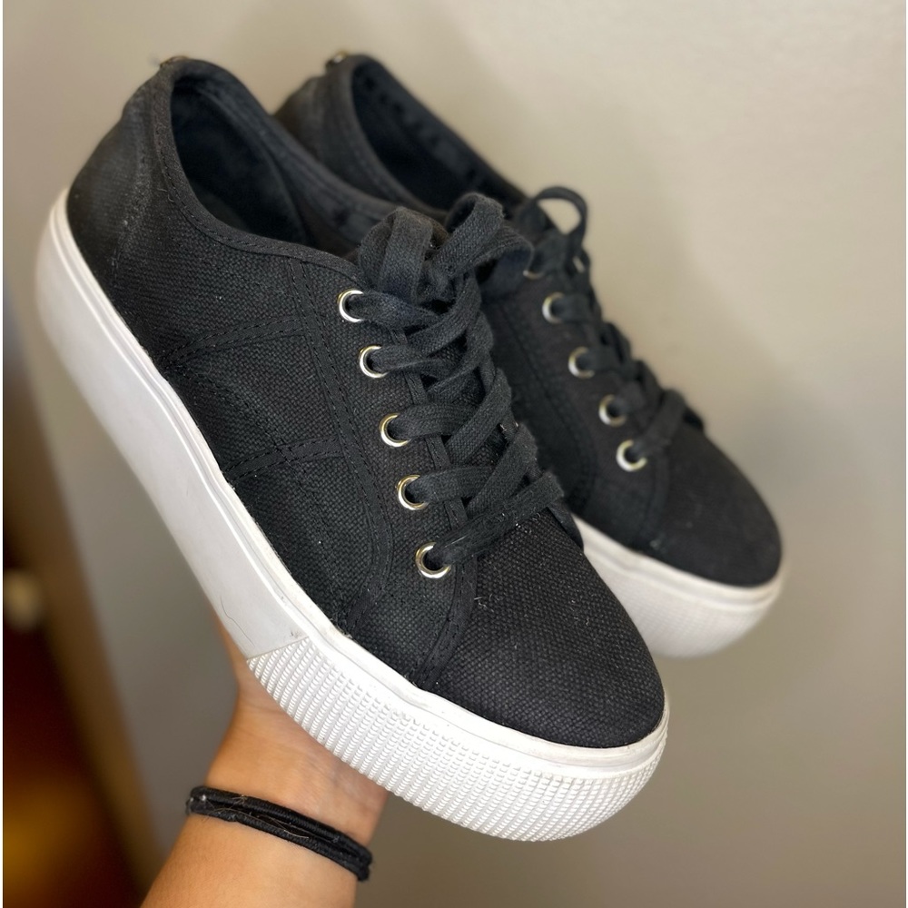 Steve Madden black platform sneakers